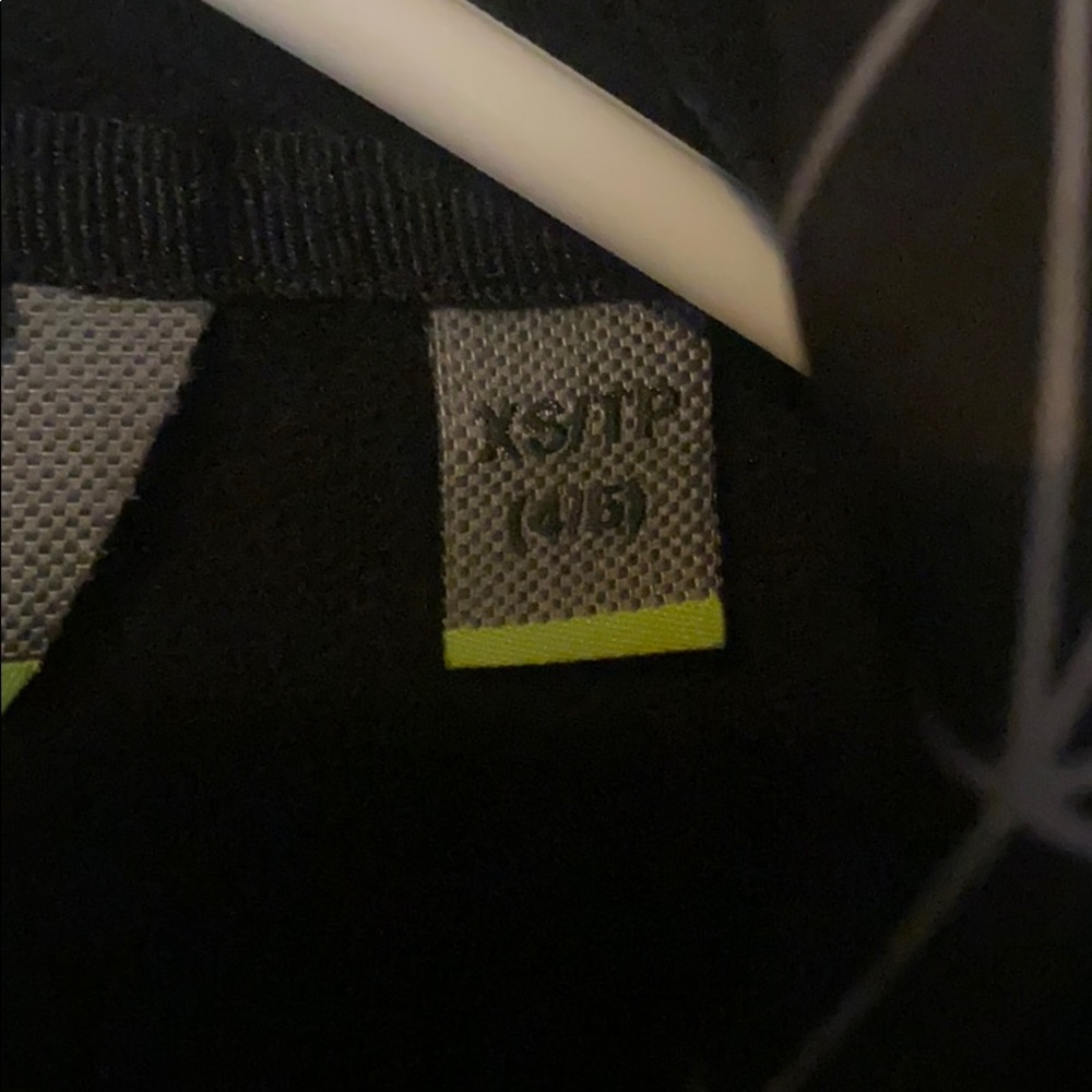 Seasonal jacket. - Picture 3 of 3